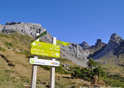 El Pico de Aspe, la Llana de la Garganta y la Llana del Bozo forman el reconocible perfil montañoso del Valle,