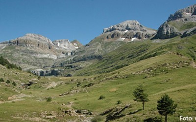 Ruta a pie por el Valle de Aísa de valledelaragon.com